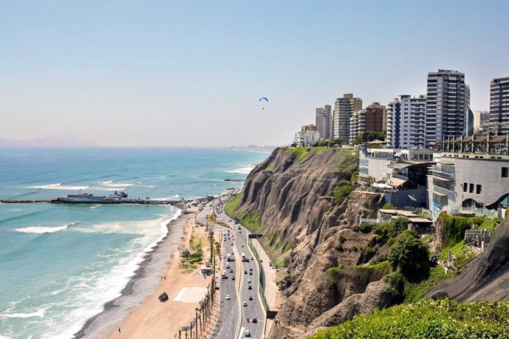 Paquete turístico, Lima, Vola.