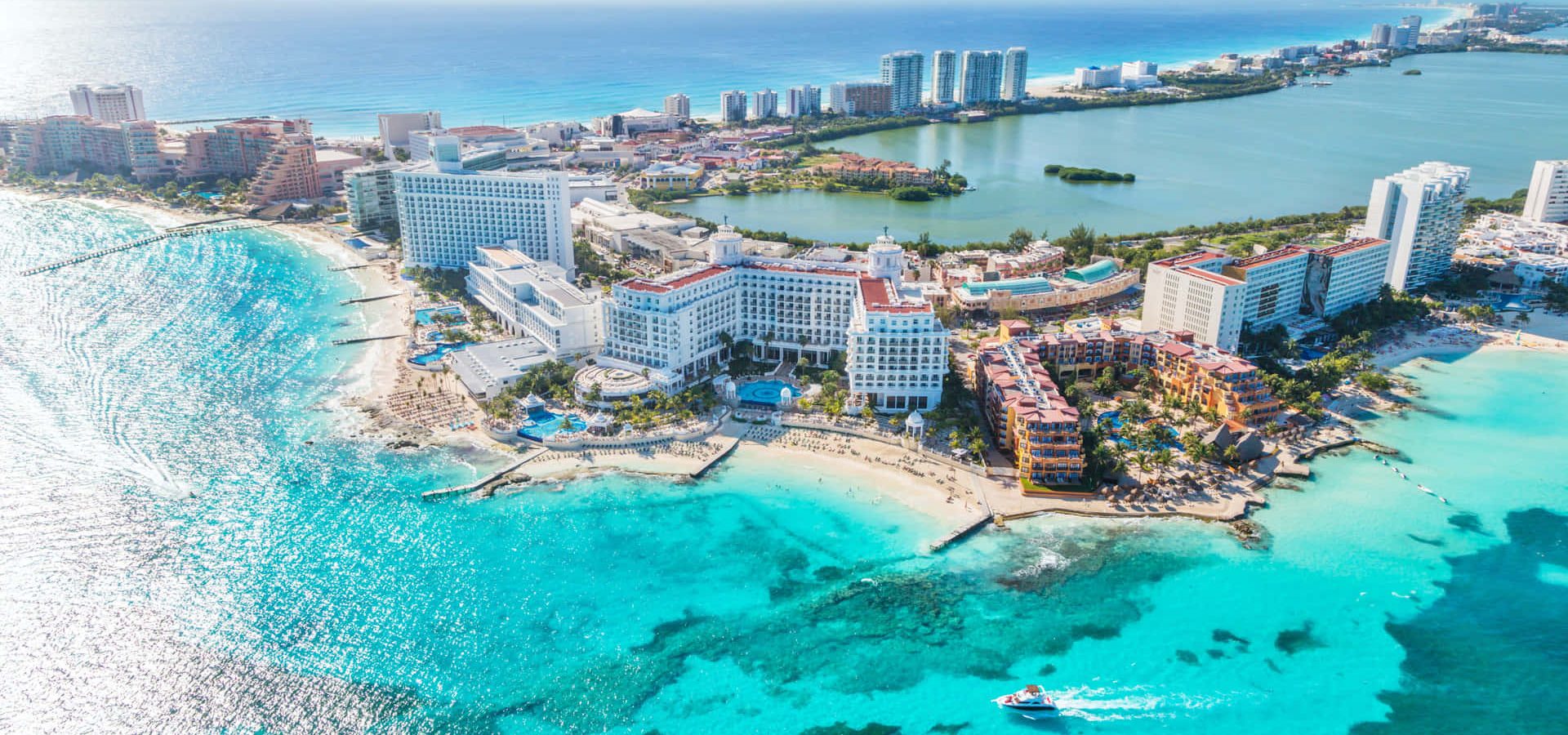 Paquete turístico, Cancún, Vola.