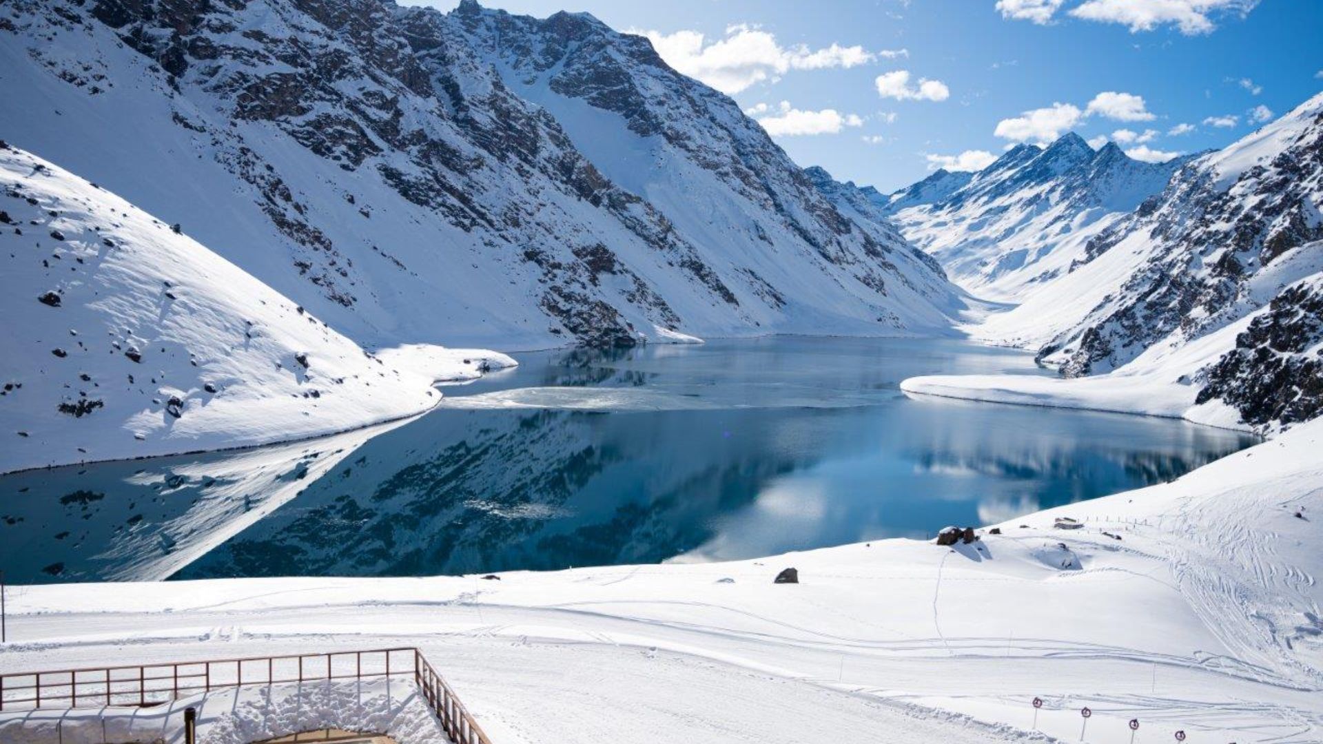Portillo + Laguna del Inca
